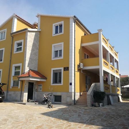 Apartments Lili Zadar Exterior photo
